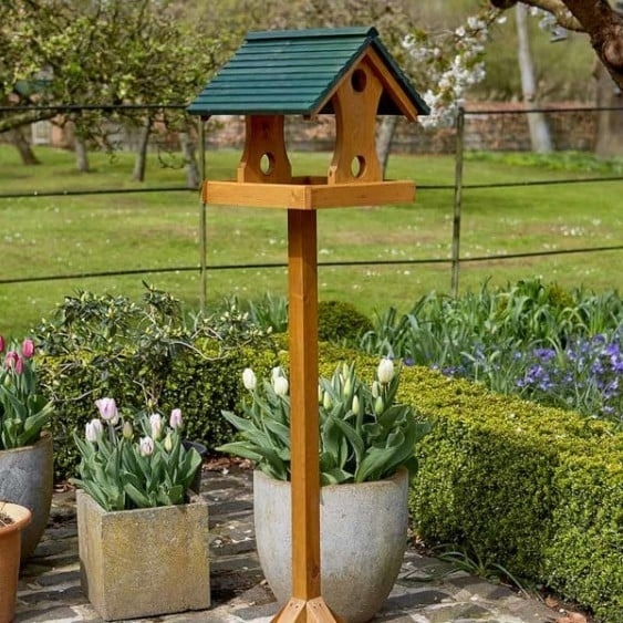 Walton Bird Table St Peters Garden Centre